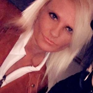 Meet your Posher, Jenn